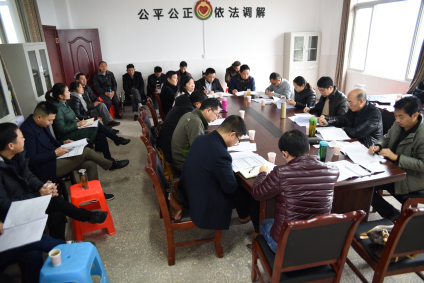 早謀劃、早部署、早行動(dòng)，扎實(shí)做好2018年脫貧規(guī)劃工作