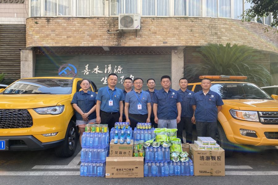 奮戰(zhàn)一線保供水，夏送清涼沁人心
